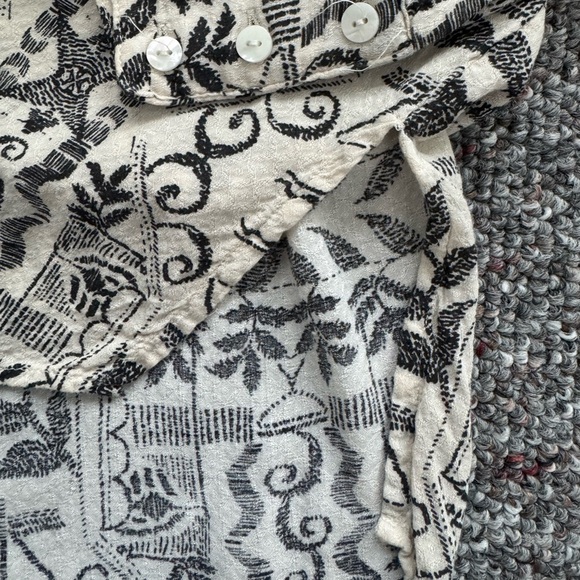 Free People Mia Tunic Cream and Black Aztec Bohemian Top Small Womens - Picture 8 of 9